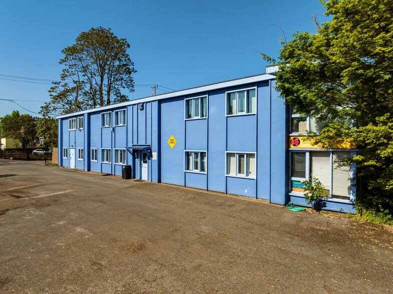 Primary Photo Of 944 W 5th Ave, Eugene Office For Sale