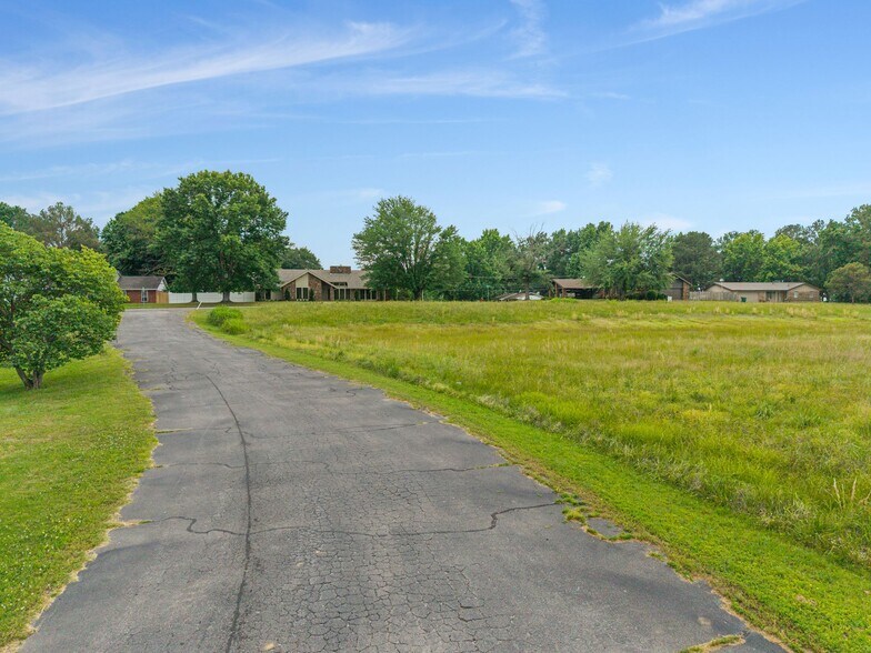 More Photos Of 1101 N Wheeler Ave, Sallisaw Religious Facility For Sale