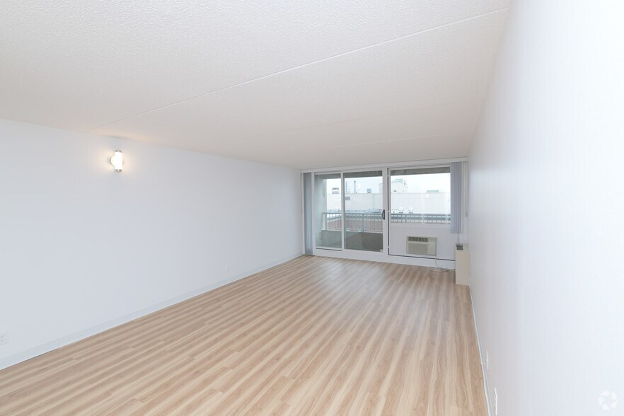 More Photos Of 1371 Beacon St, Brookline Apartments For Lease