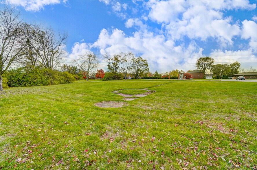 More Photos Of 133 W Hebble Ave, Fairborn Carwash For Sale
