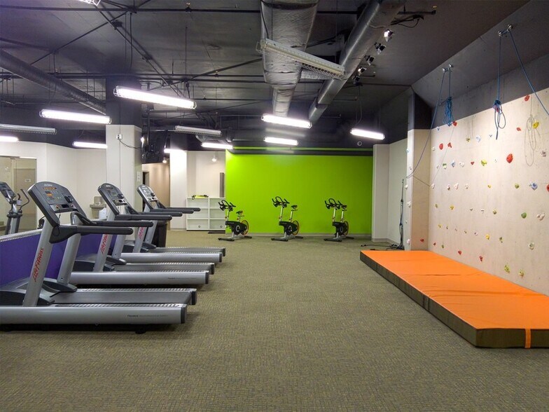 More Photos Of 310 S Main St, Salt Lake City Office For Sale