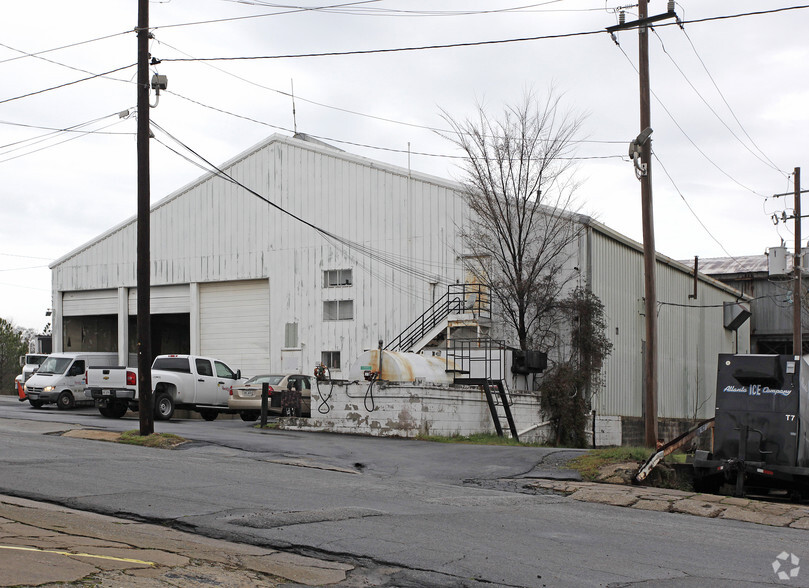 Primary Photo Of 1587 E Taylor Ave, Atlanta Warehouse For Lease