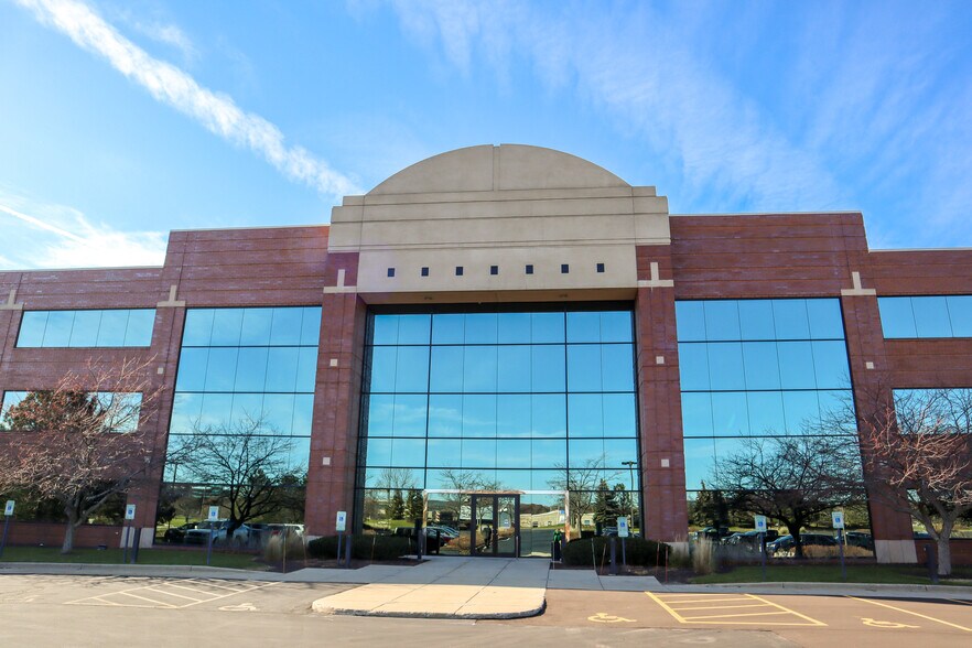 More Photos Of N19W24400 Riverwood Dr, Waukesha Office For Sale