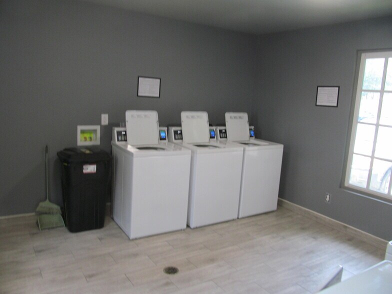 More Photos Of 1222 Aubra Rd, Memphis Apartments For Sale