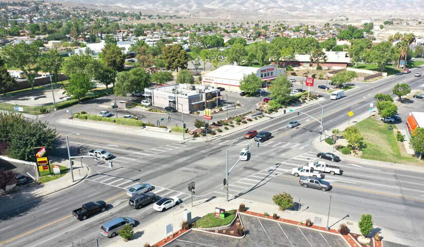 More Photos Of 900-910 Kern St, Taft Freestanding For Lease
