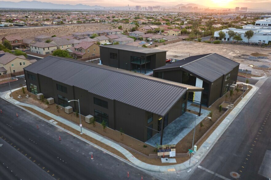 More Photos Of Buffalo Dr. @ Post Rd., Las Vegas Showroom For Sale