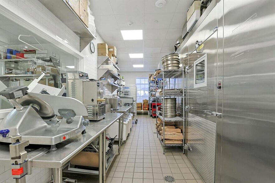 More Photos Of 505 Piermont Ave, Piermont Restaurant For Sale