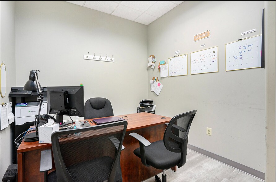 More Photos Of 2901 Dutton Mill Rd, Aston Medical For Sale