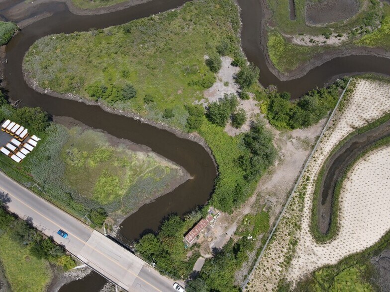 More Photos Of 422 Chelsea Rd, Staten Island Land For Lease