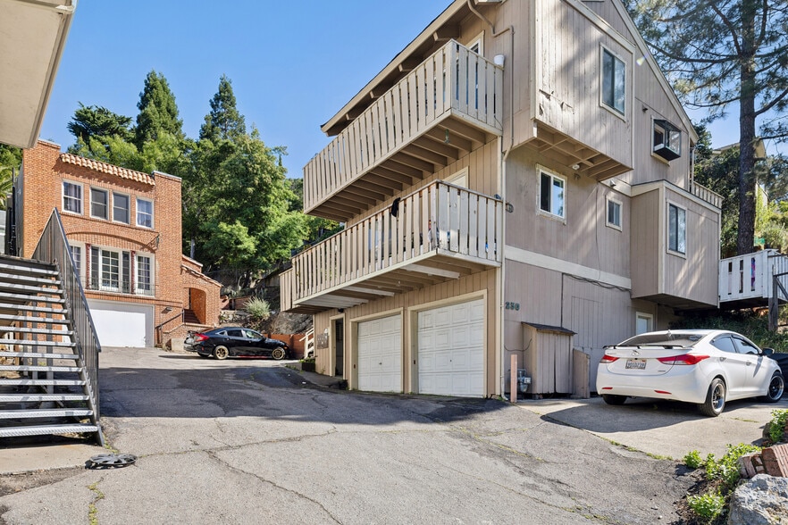 More Photos Of 250 Red Hill Ave, San Anselmo Apartments For Sale