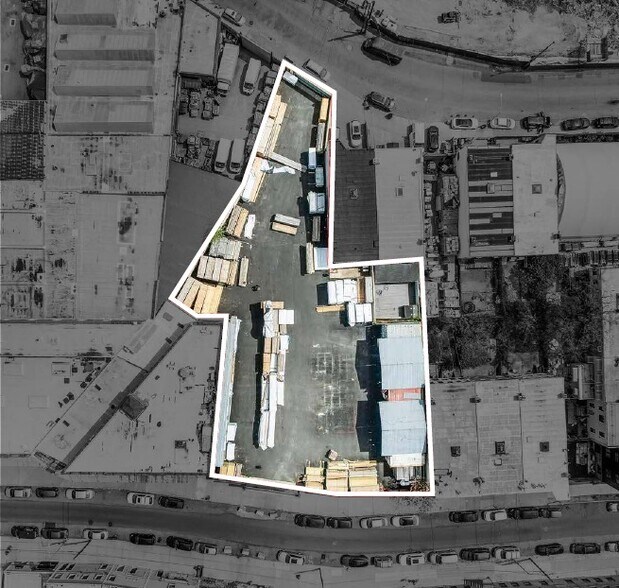 More Photos Of 1520 Decatur St, Ridgewood Land For Lease