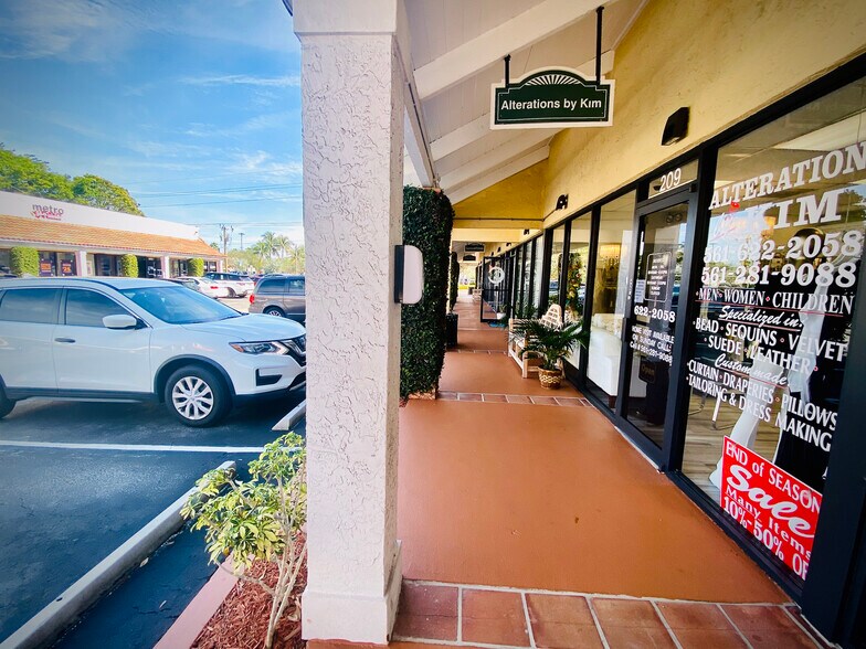 More Photos Of 11575 US Route 1, North Palm Beach Unknown For Lease