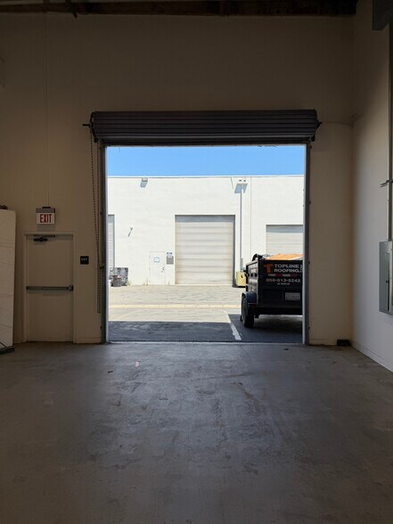 More Photos Of 330 Rancheros Dr, San Marcos Unknown For Lease