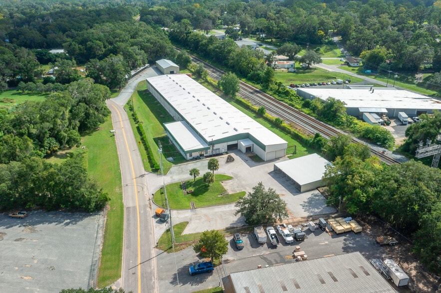 More Photos Of 1056 NE 16th St, Ocala Industrial For Sale