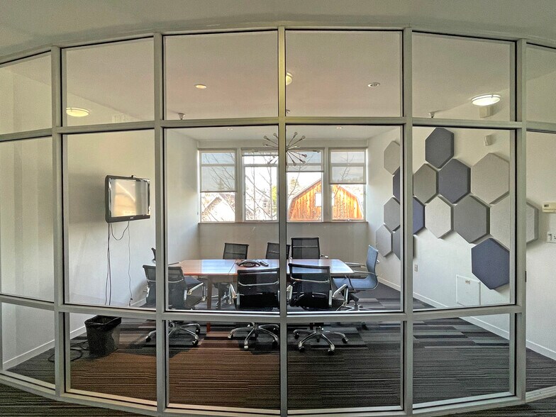 More Photos Of 2000 Hearst Ave, Berkeley Office For Lease