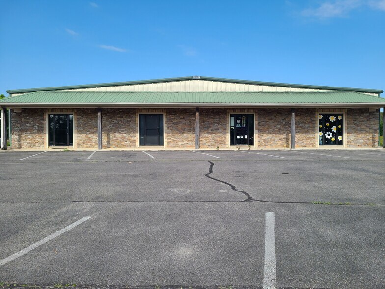 More Photos Of 8295 AL-53 Unit F, Toney Industrial For Lease