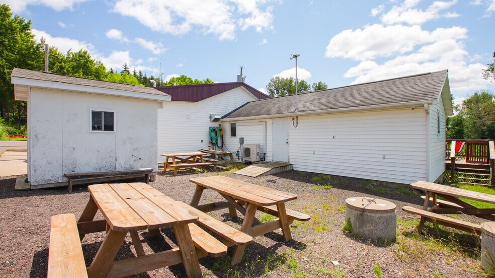 More Photos Of 8114 35th St, Colfax Restaurant For Sale
