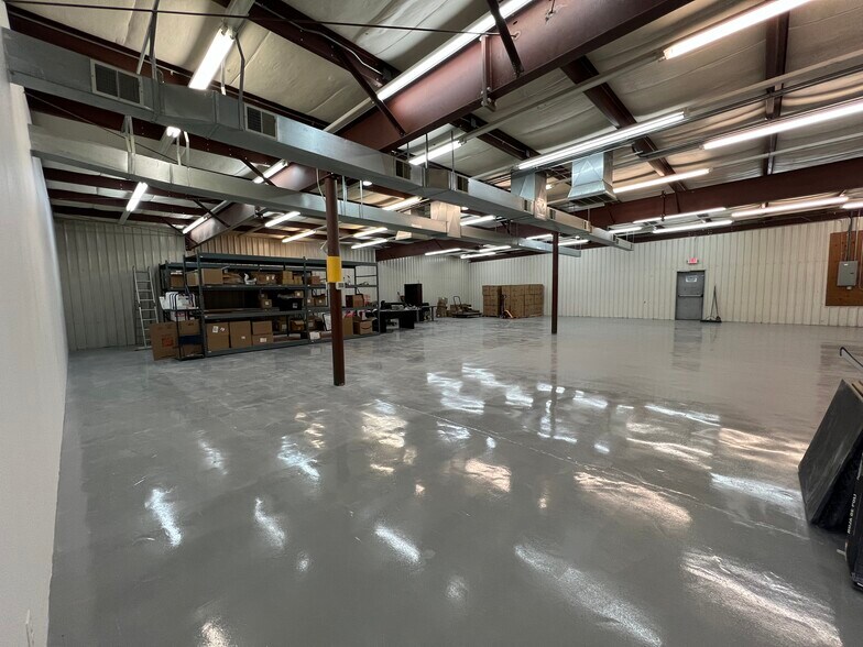 More Photos Of 1320 W A St, Pasco Warehouse For Sale