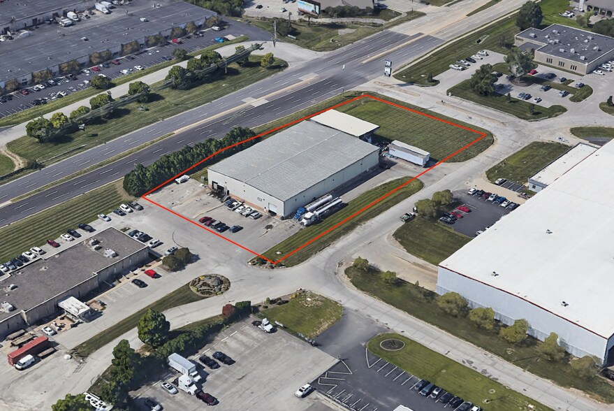More Photos Of 5231 Ivy Tech Dr, Indianapolis Warehouse For Lease