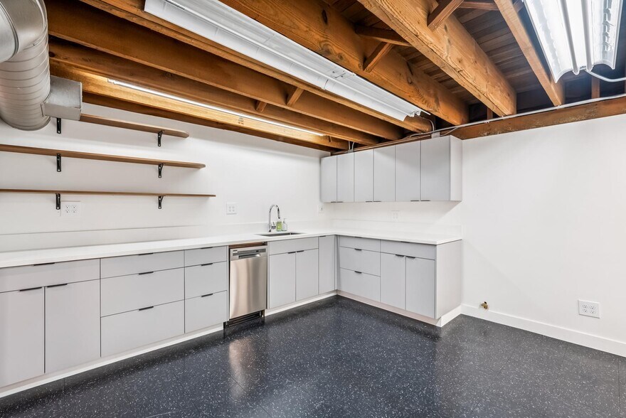 More Photos Of 440 Brannan St, San Francisco Loft Creative Space For Sale