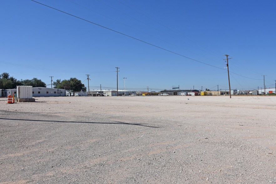 More Photos Of 5308 Andrews Hwy, Odessa Light Manufacturing For Sale