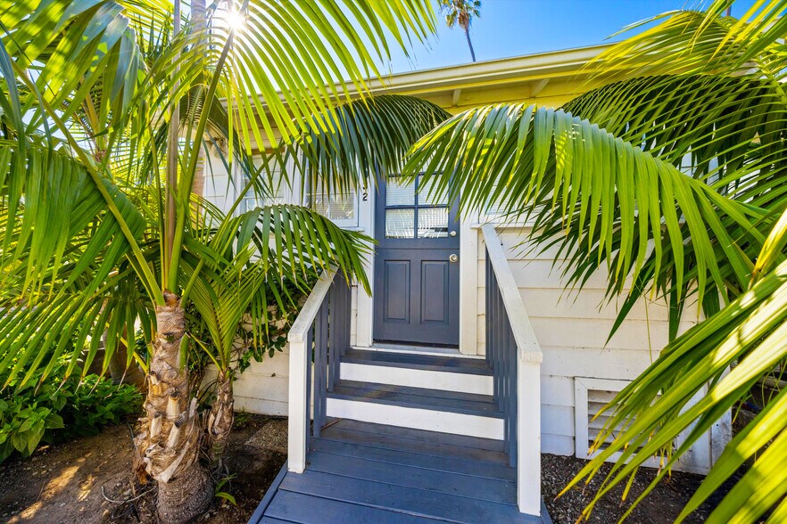 More Photos Of 1032 E Mason St, Santa Barbara Apartments For Sale