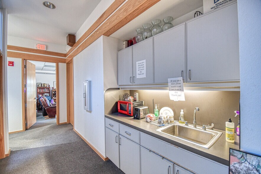 More Photos Of 3280 Marshall Ave, Norman Office For Sale