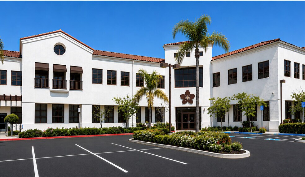 More Photos Of 816 Camarillo Springs Rd, Camarillo Medical For Lease