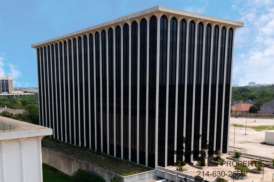 More Photos Of 7171 Forest Ln, Dallas Office For Lease