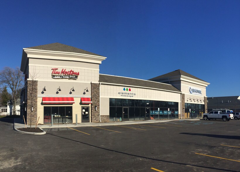 More Photos Of 5989 Transit Rd, East Amherst Freestanding For Lease