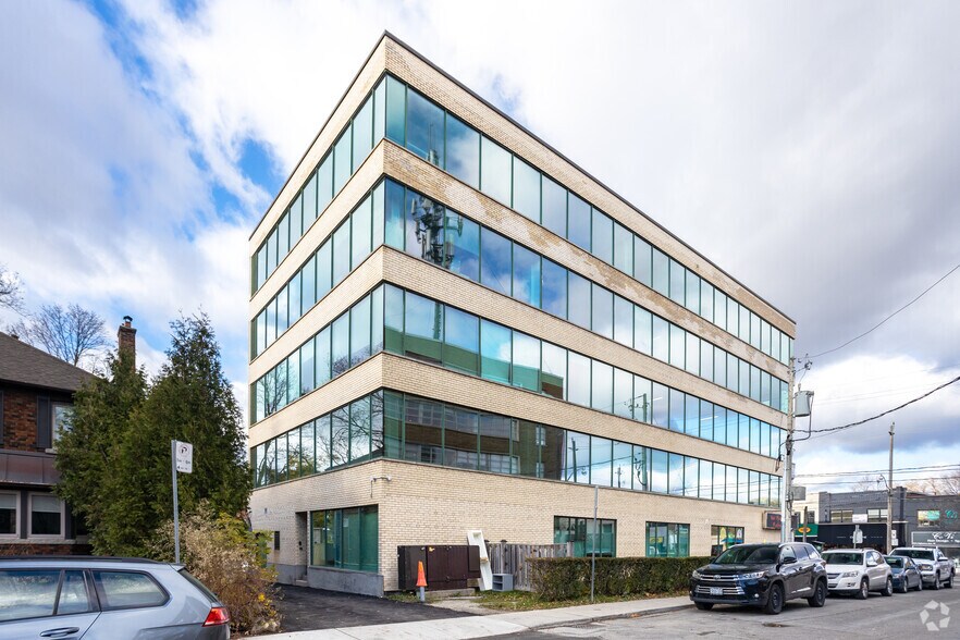 More Photos Of 501-505 Eglinton Ave W, Toronto Office For Lease