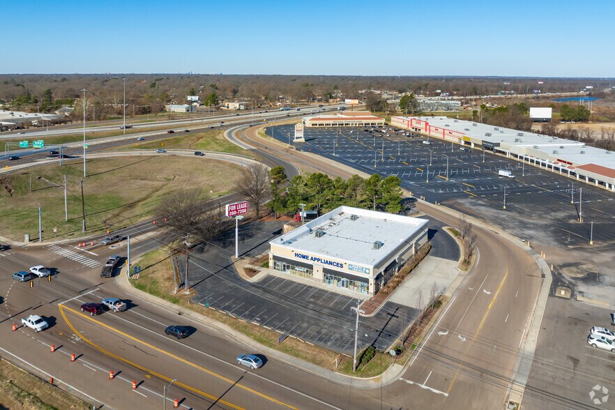 More Photos Of 5200-5280 Summer Ave, Memphis Unknown For Lease