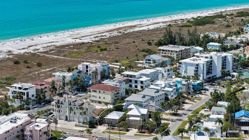 More Photos Of 5610 AVENIDA DEL MARE, Sarasota Specialty For Sale
