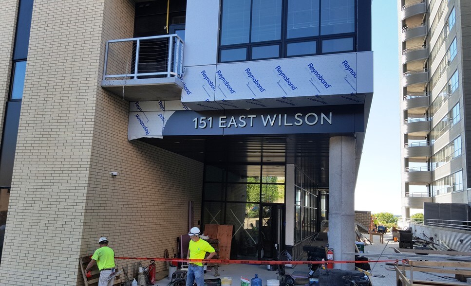 More Photos Of 151 E Wilson St, Madison Apartments For Lease