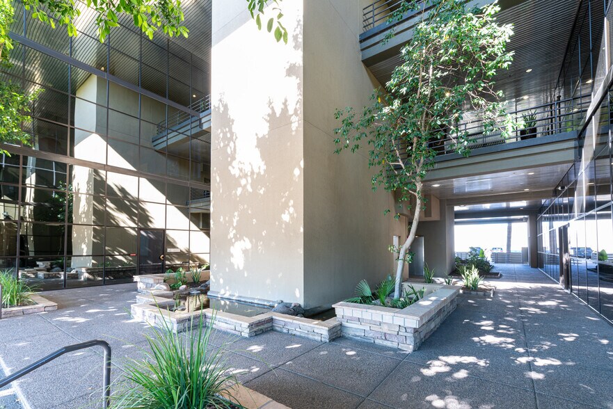 More Photos Of 120 N 44th St, Phoenix Office For Lease