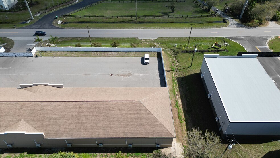 More Photos Of 3921 Taylor, Punta Gorda Warehouse For Sale