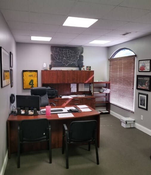 More Photos Of 2955 Donnylane Blvd, Columbus Loft Creative Space For Lease