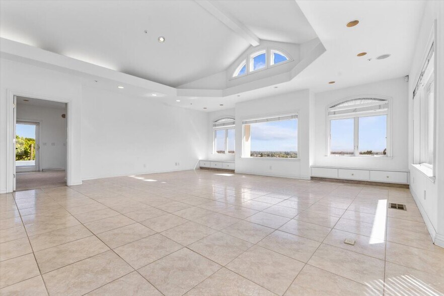 More Photos Of 4076-4080 Old Redwood Hwy, Santa Rosa Winery Vineyard For Sale