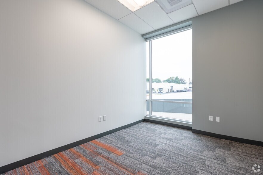 More Photos Of 12772 San Fernando Rd, Sylmar Warehouse For Sale