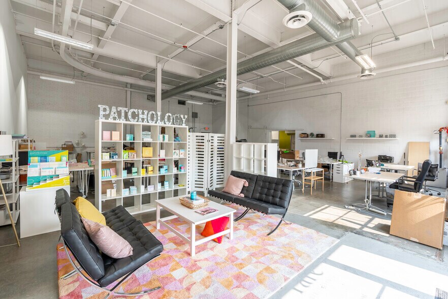 More Photos Of 83 Morse St, Norwood Unknown For Lease