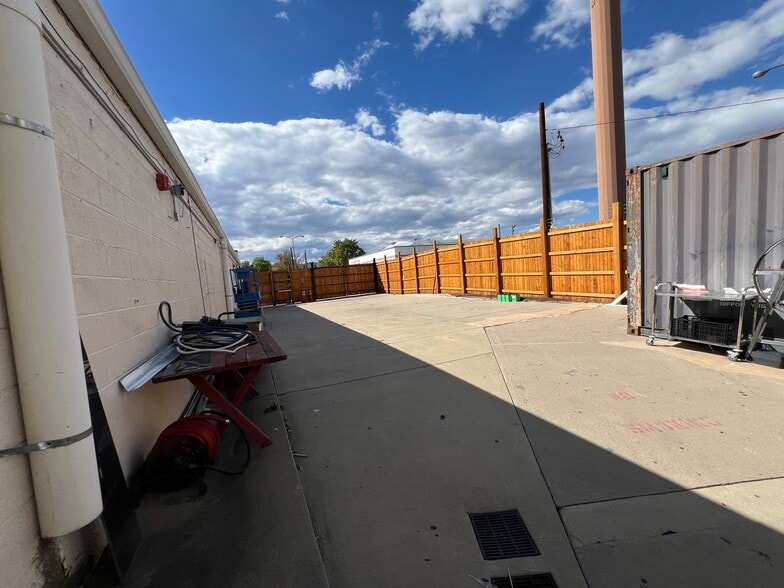 More Photos Of 3181 W Alameda Ave, Denver General Retail For Sale