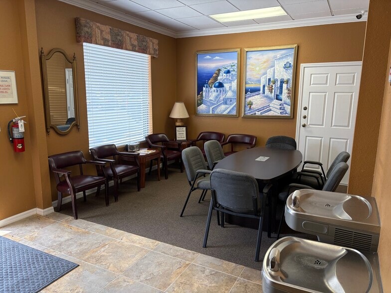 More Photos Of 11141 County Line Rd, Spring Hill Unknown For Lease