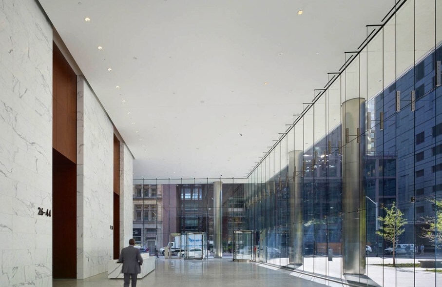 More Photos Of 22 Adelaide St W, Toronto Office For Lease