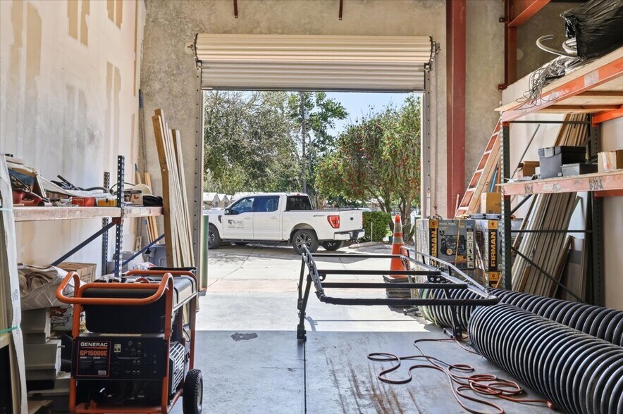 More Photos Of 1220 Biscayne Blvd, Deland Warehouse For Sale