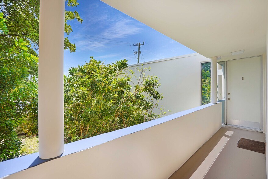 More Photos Of 100 SE 21 St, Fort Lauderdale Apartments For Sale