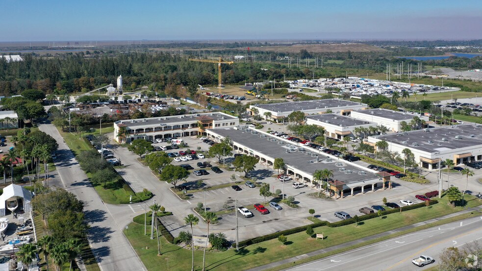 More Photos Of 6941 SW 196th Ave, Pembroke Pines Storefront Retail Office For Lease