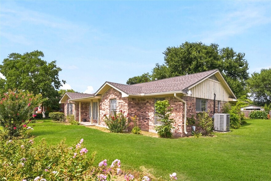 More Photos Of 3139 Jeanetta St, Houston Specialty For Sale