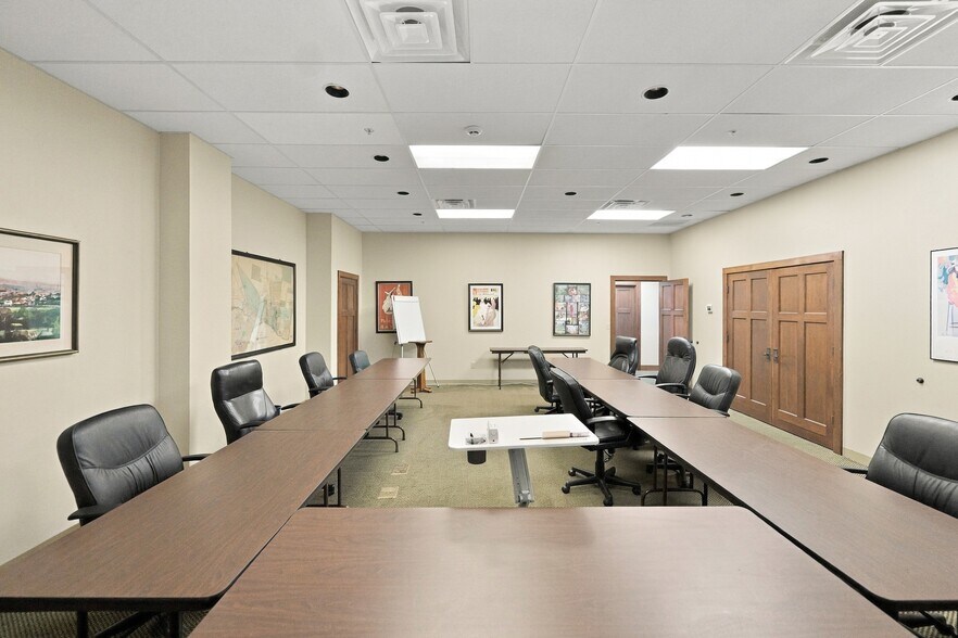 More Photos Of 1354 N Laura St, Jacksonville Office For Sale