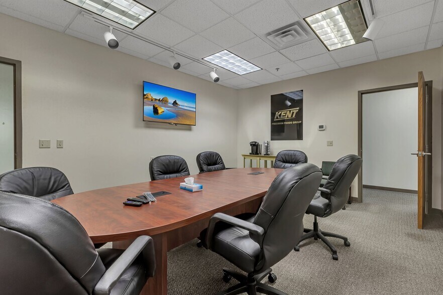 More Photos Of 347 Glen St, Foley Food Processing For Sale