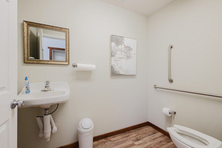 More Photos Of 108 Sage Ct, Rineyville Freestanding For Sale